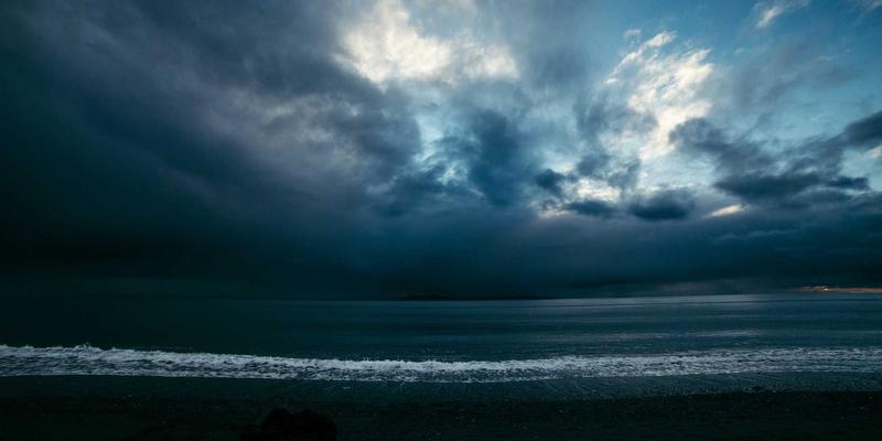 区块链技术如何赋能软件开发：智能合约与去中心化应用重塑互联网服务