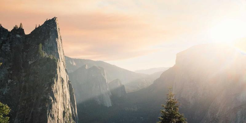 构建现代互联网服务的眼睛与大脑：软件可观测性体系中日志、指标、链路追踪的融合实践