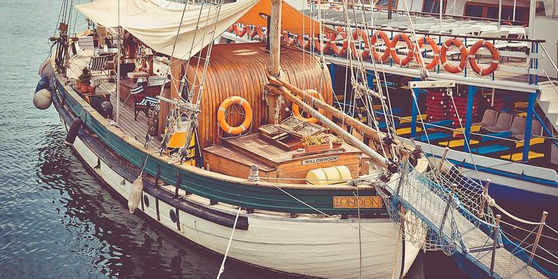 软件开发新浪潮：移动应用与互联网服务的融合创新